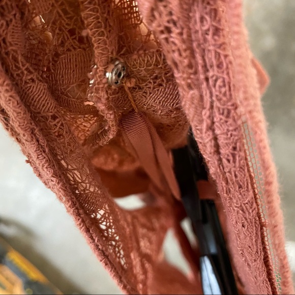 EverNew coquette Pink Lace Long Sleeve with Tank Top. Melbourne - Picture 12 of 16